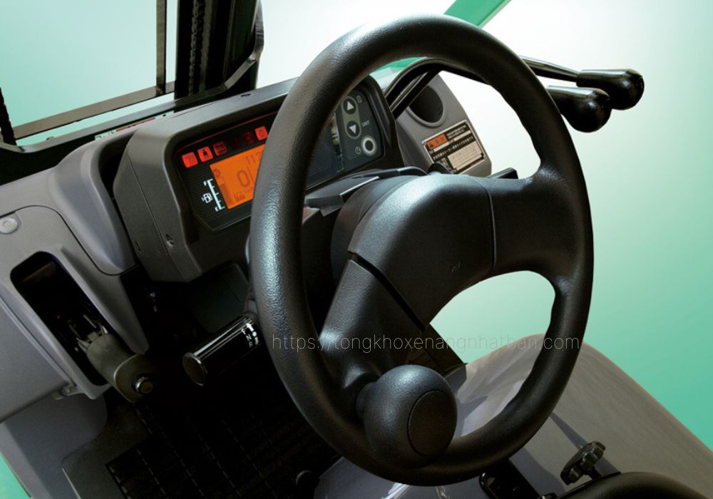 Màn hình điều khiển điện tử tích hợp trên xe nâng Mitsubishi Grendia 3 tấn - FD30NT